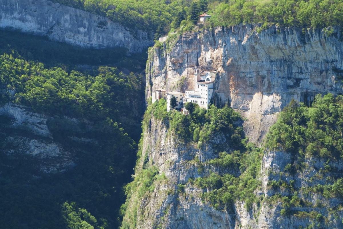 Hotel Stella Alpina - Housity