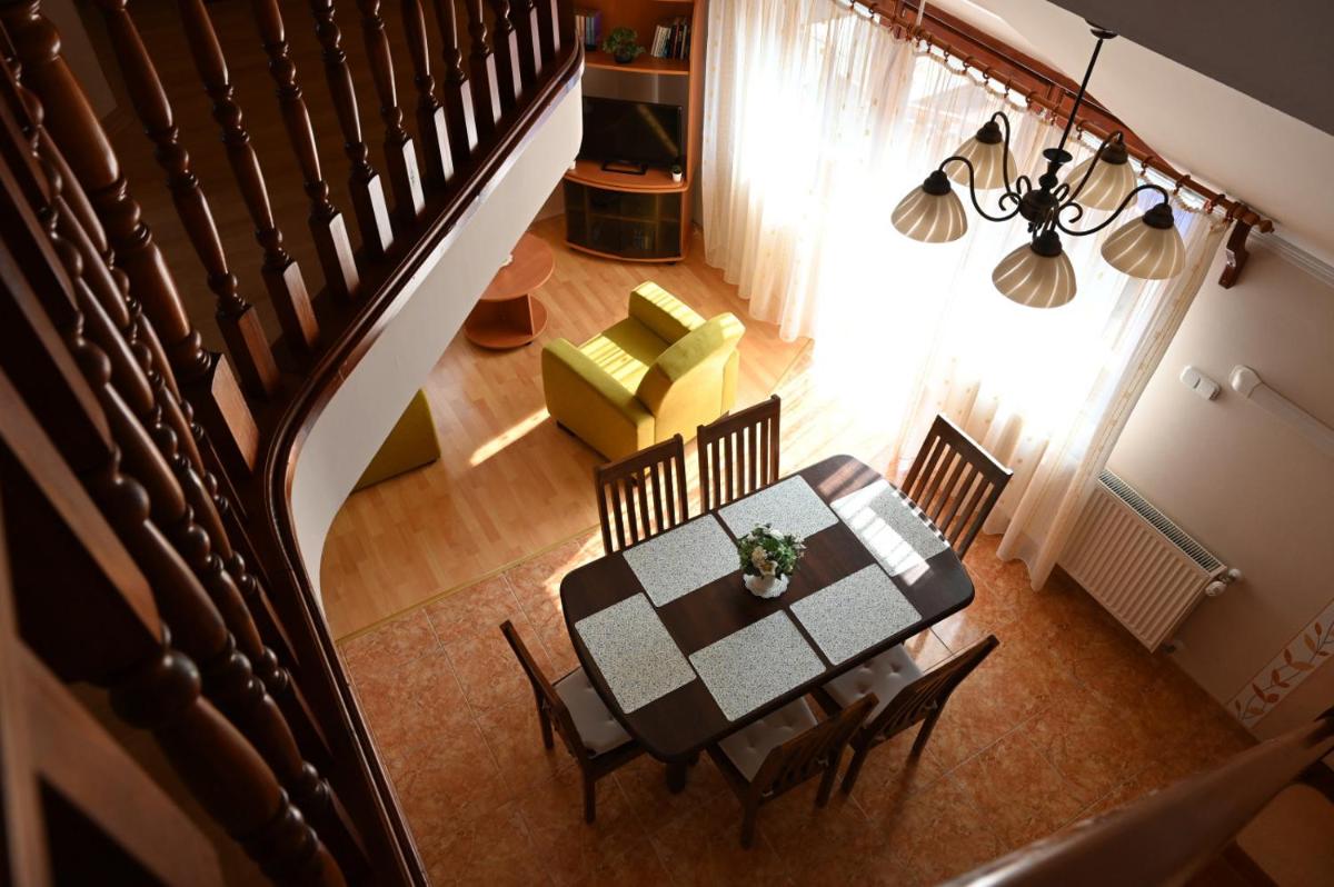 Liszkai Apartman - Housity