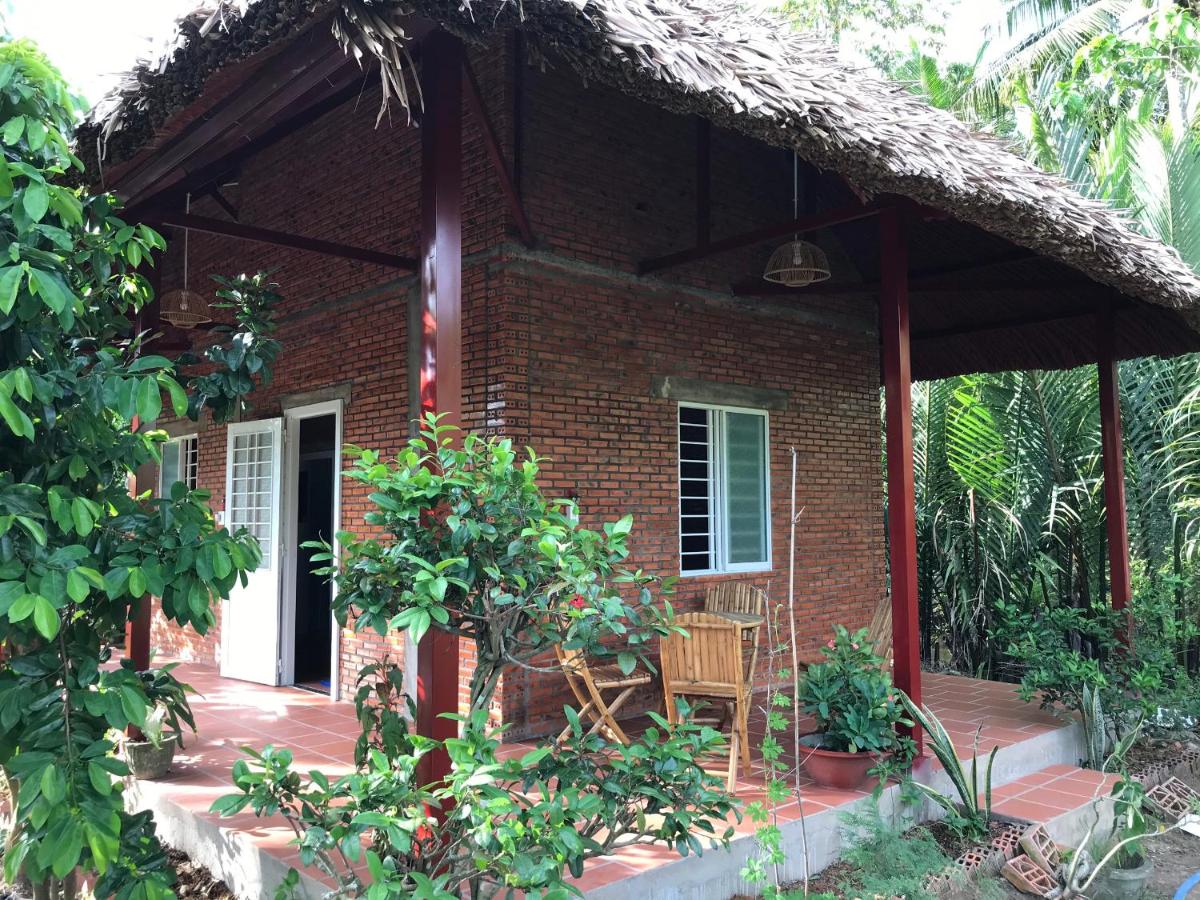 Nguyet Que Homestay & Tours - Housity