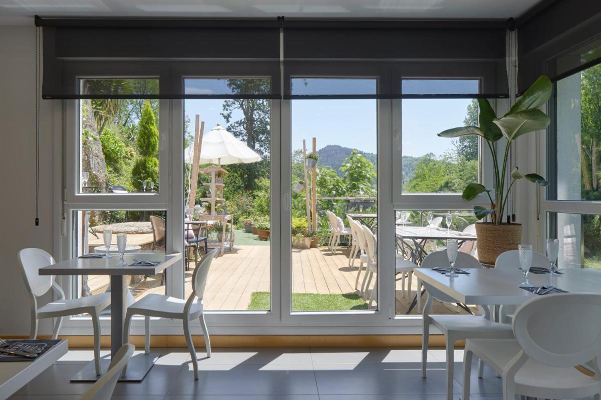 Hotel Boutique Txanka Erreka PARKING INCLUIDO - Housity