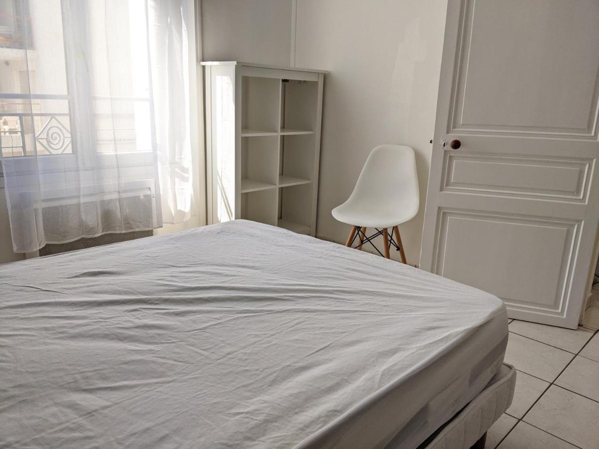 Fouras - T2 Hyper centre les pieds dans le sable ! - Housity