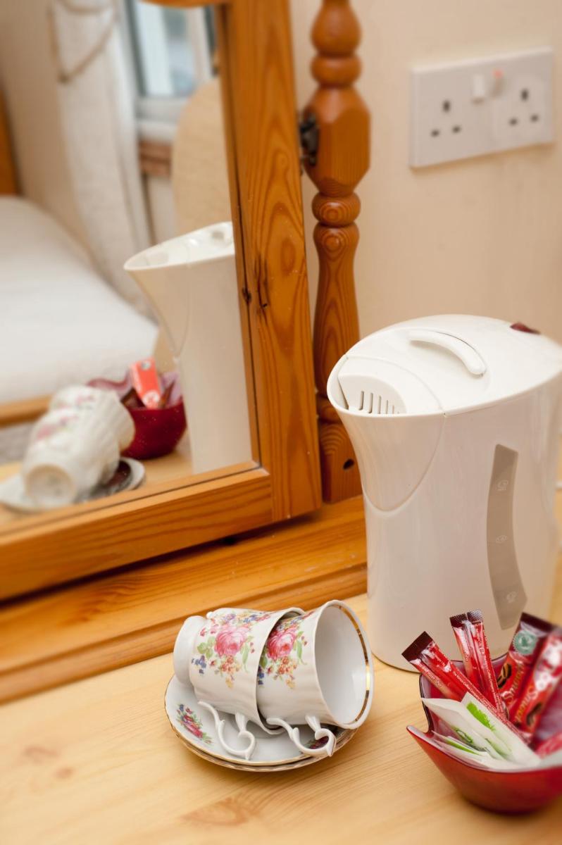Tower Lodge B&B - Housity