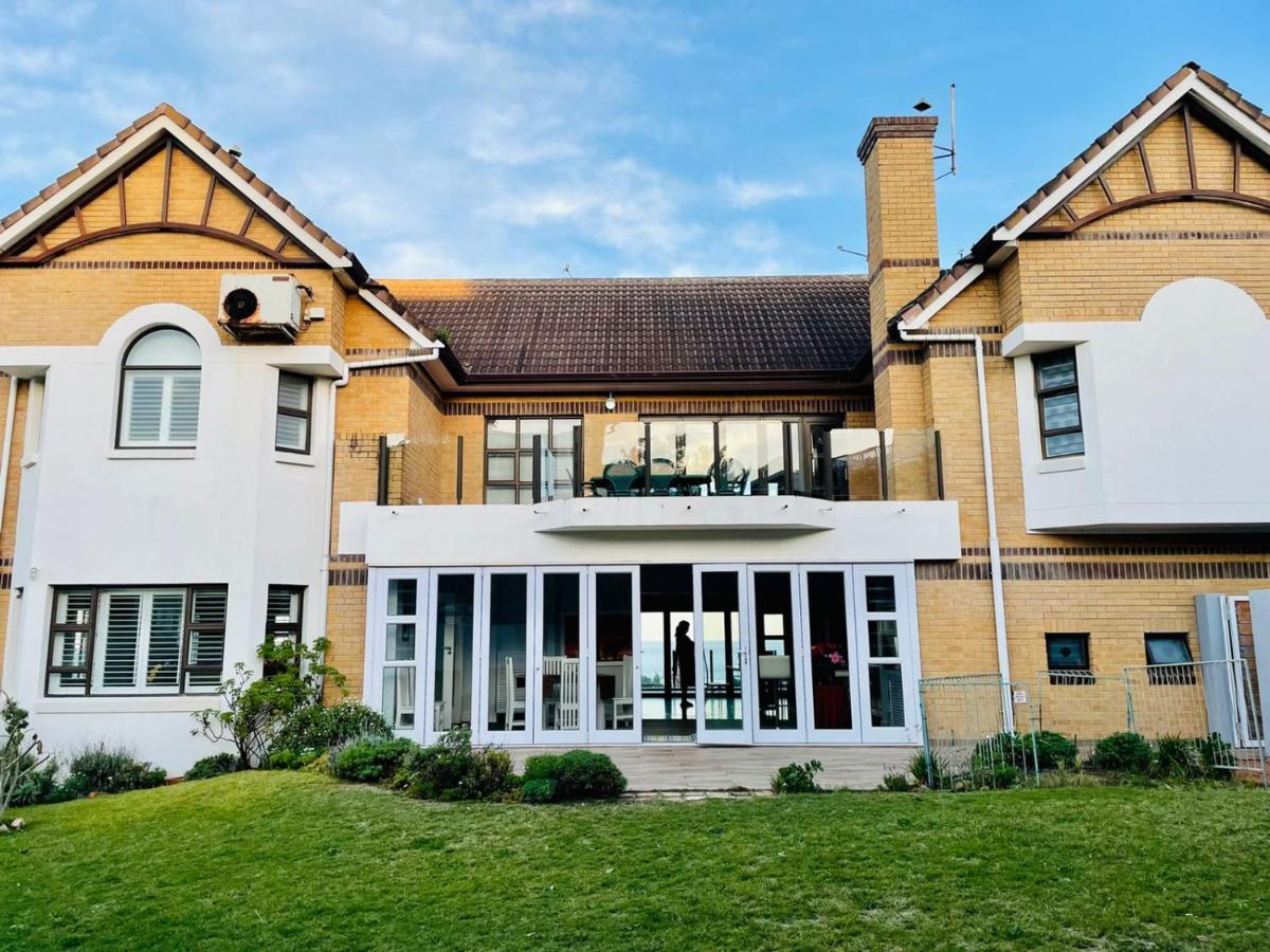 Ocean Pearl Holiday Home - Housity