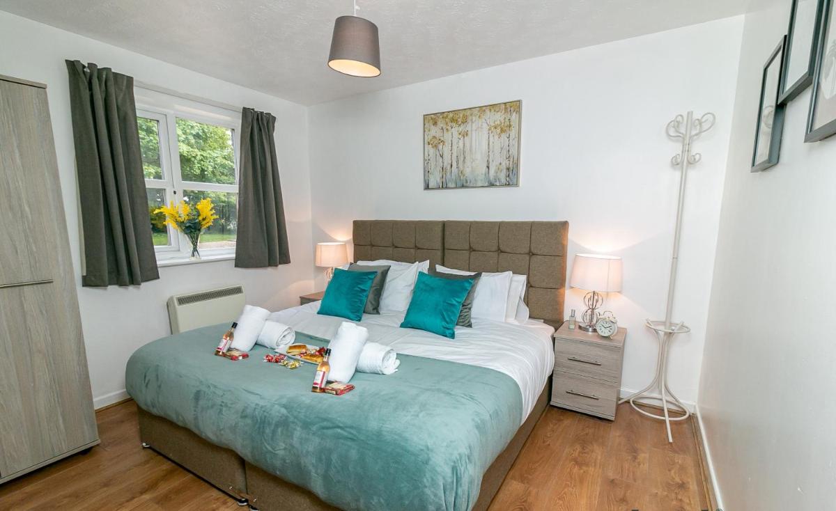 K Suites - Bishops Court - Housity