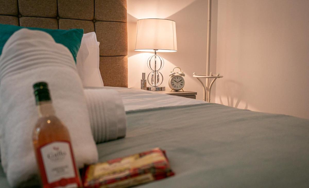 K Suites - Bishops Court - Housity