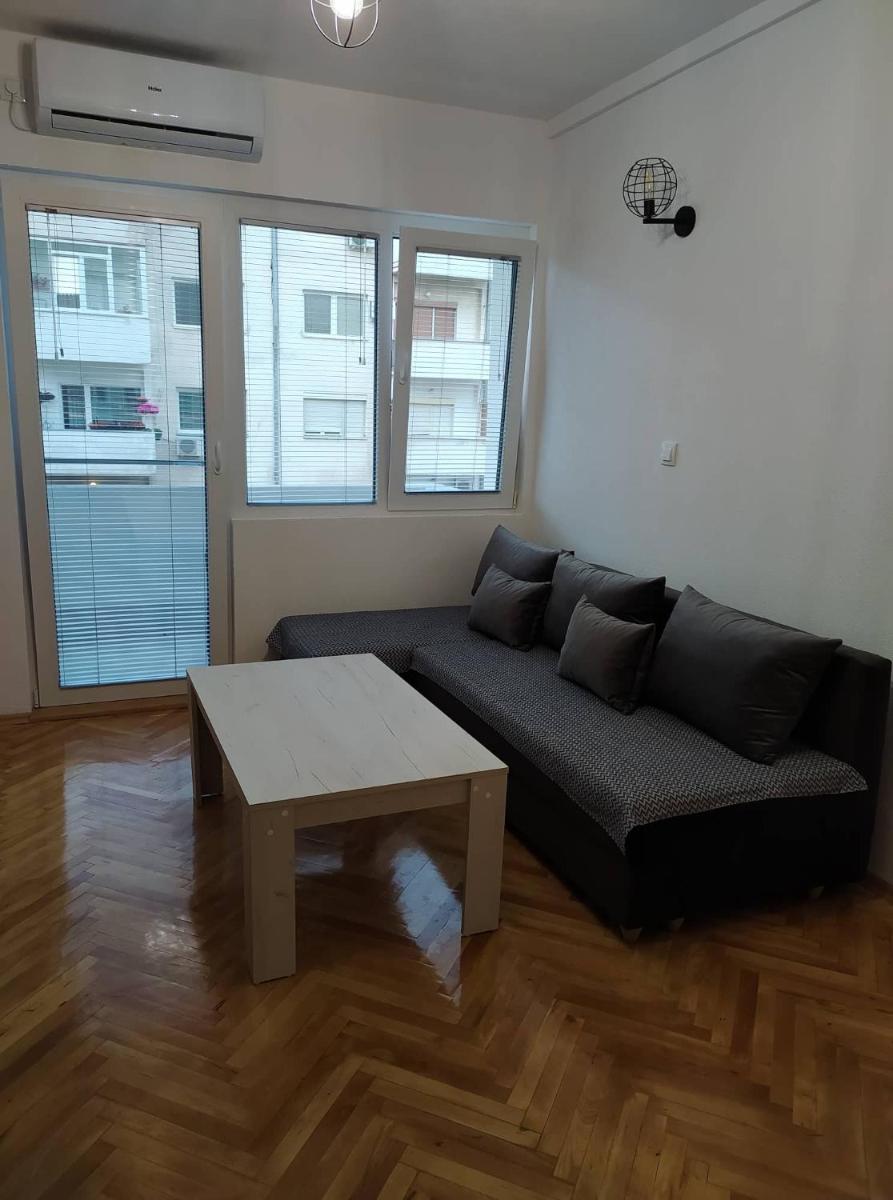 Nikoloski Apartment - Housity
