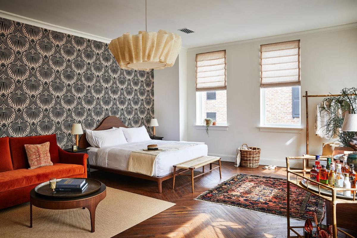 The Pinch Charleston - Housity