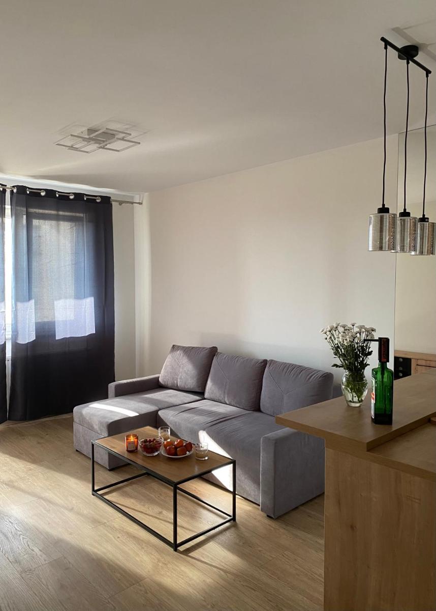 Modern Apartments & Free Parking - Housity