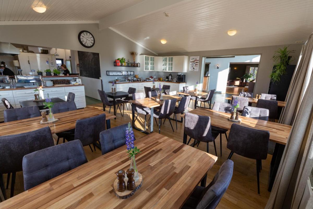 Aurora Lodge Hotel - Housity