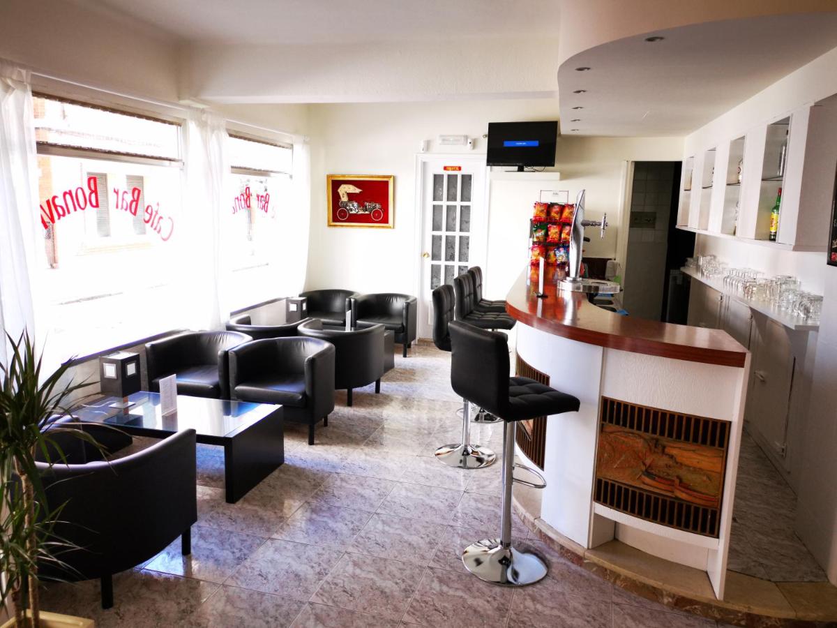 Hostal Bonavista - Housity