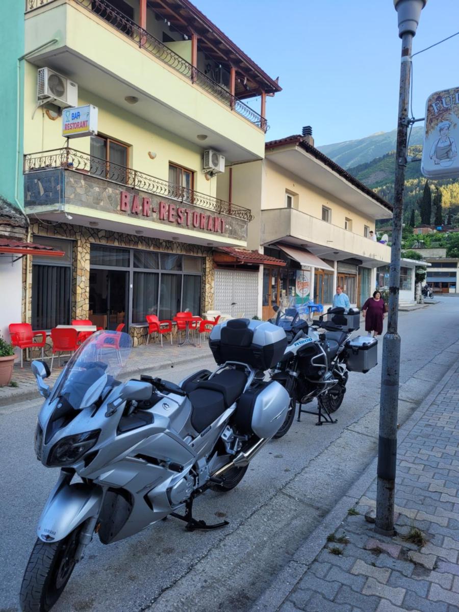 Nako Guest House bar&restaurants - Housity