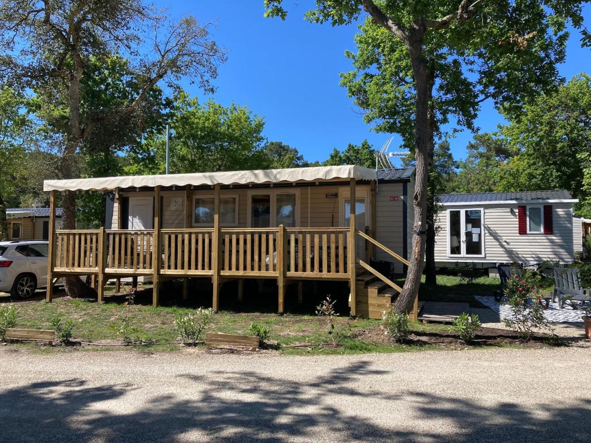 Joli mobile-home SIBLU Village Les Viviers, Cap-Ferret - Housity