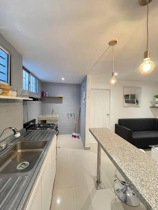 Apartamento central economico y acogedor para 4 - Housity