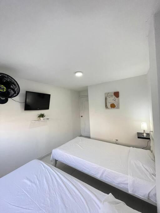 Apartamento central economico y acogedor para 4 - Housity