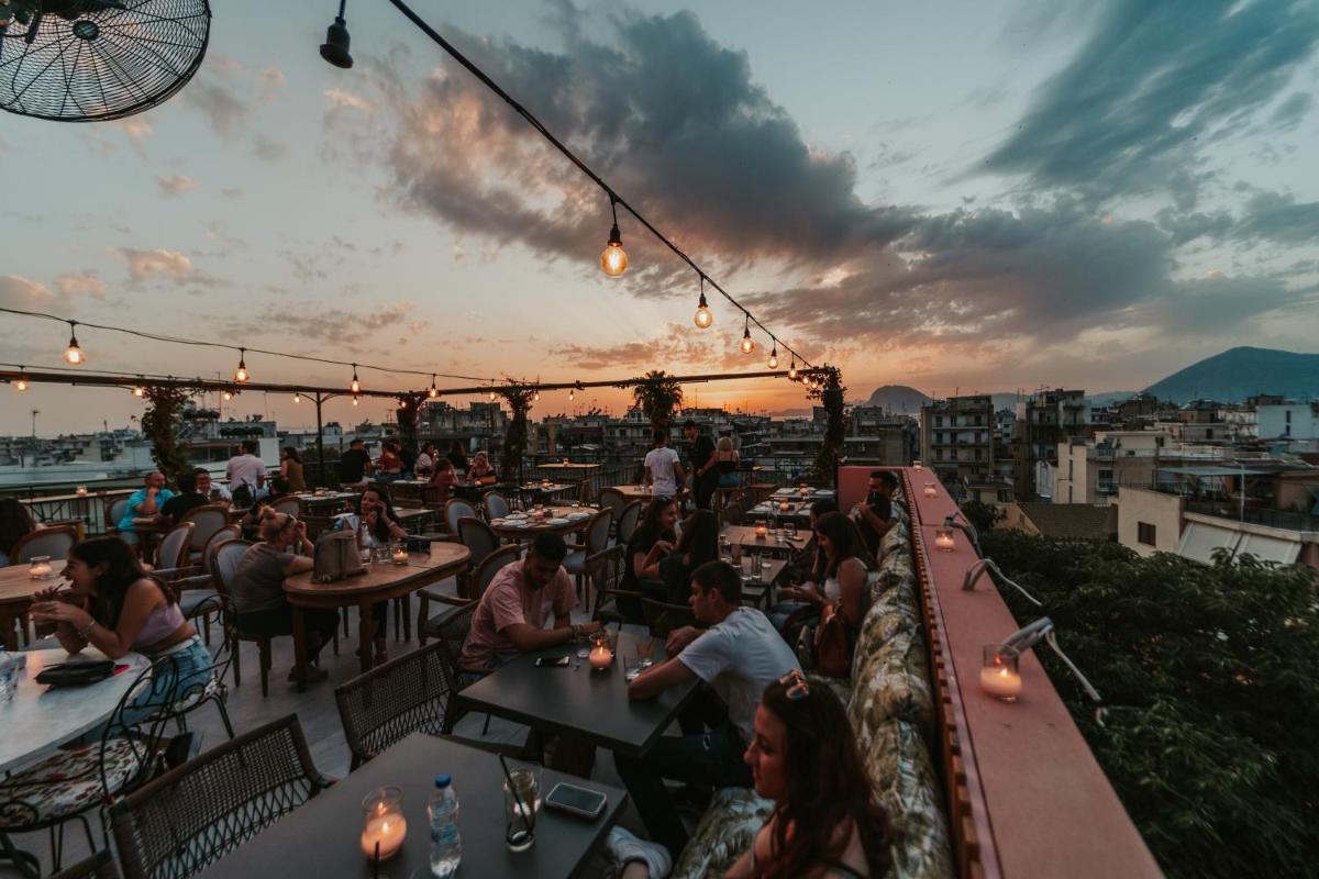 193 Urban Hotel - Housity