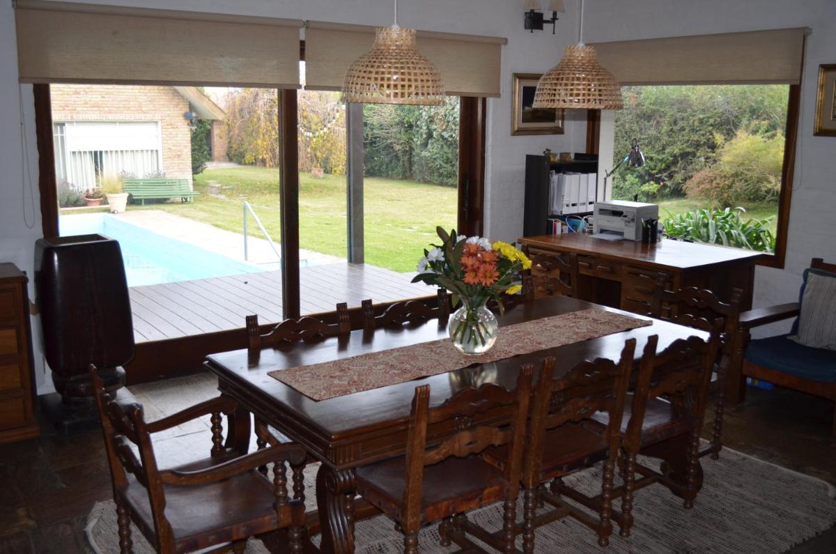 Suitetrails - Divina casa en Carrasco con piscina