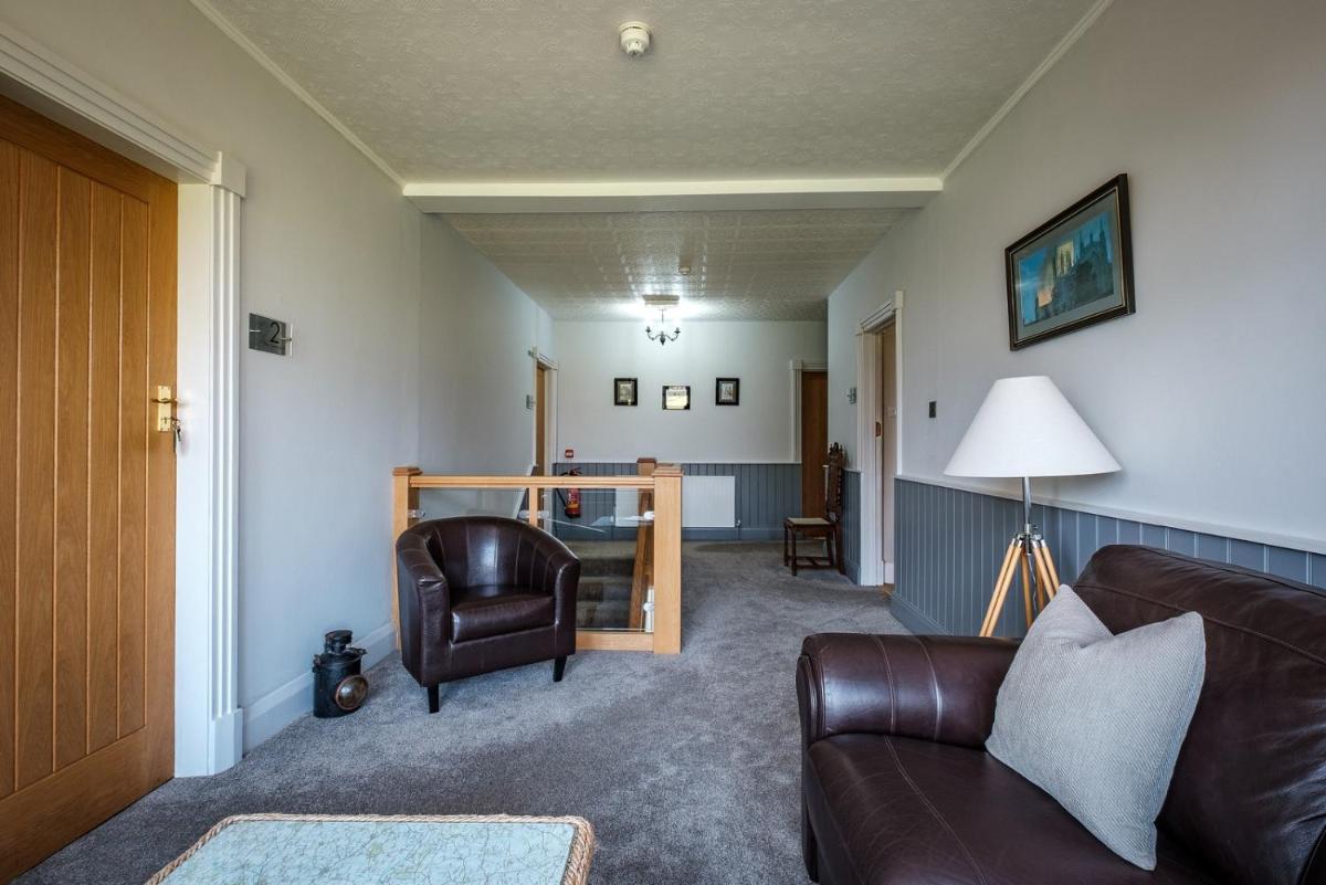 Westergate House - Housity