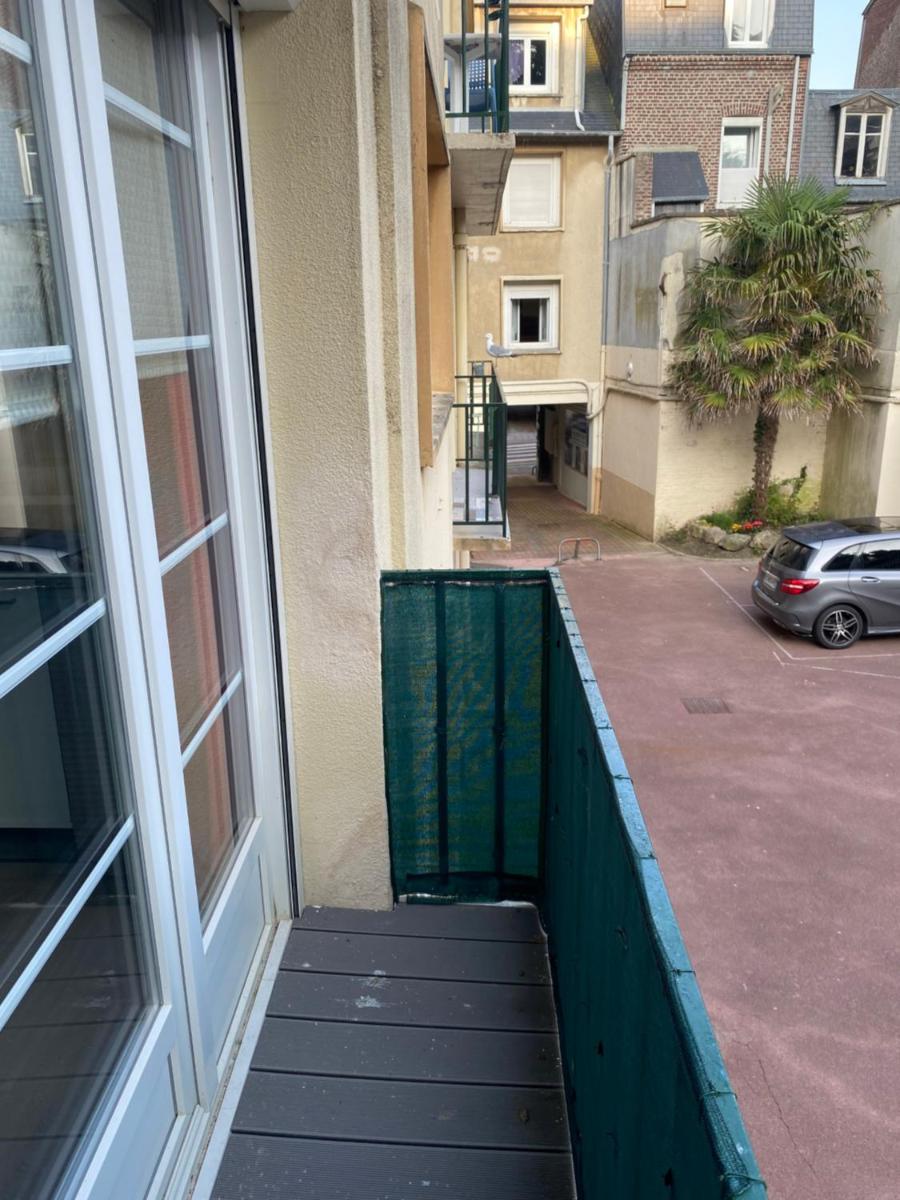Studio avec parking privé au cœur du Tréport - Housity