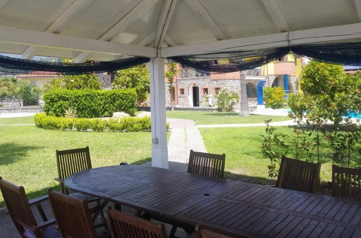 Elios bed and breakfast in Villa - Fuscaldo - Housity