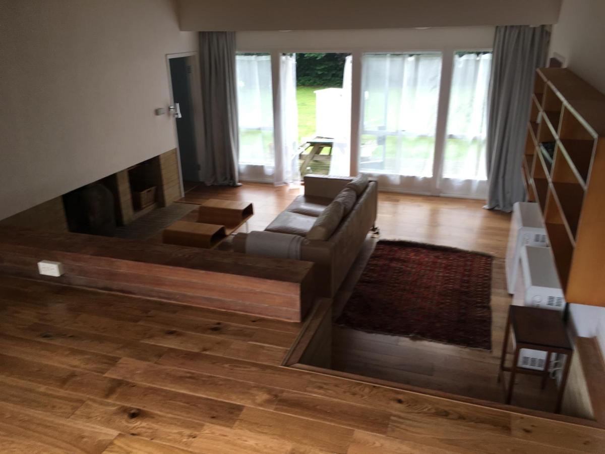 Wood Place - Housity