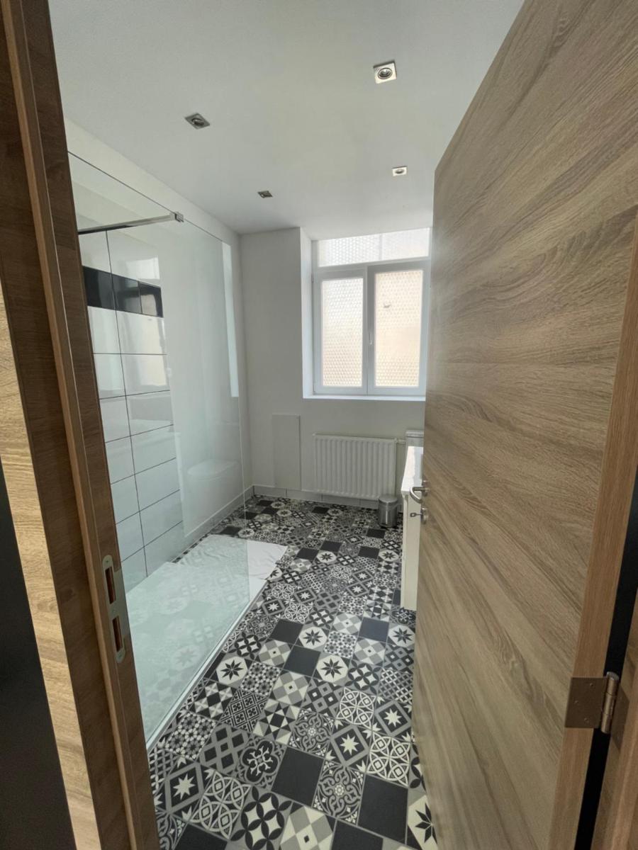Room of Tournai 3 - Housity