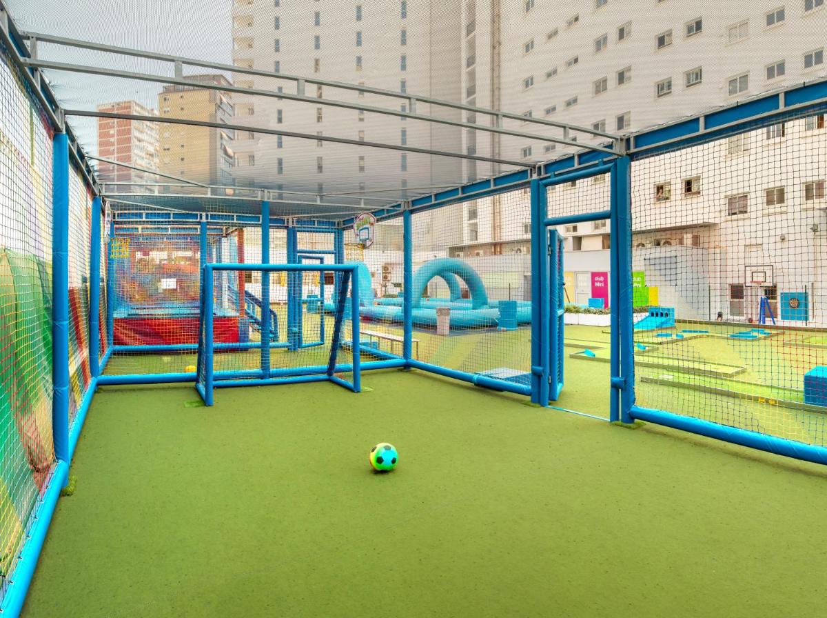 Zona de juegos infantil en RH Princesa Hotel & Spa 4* Sup