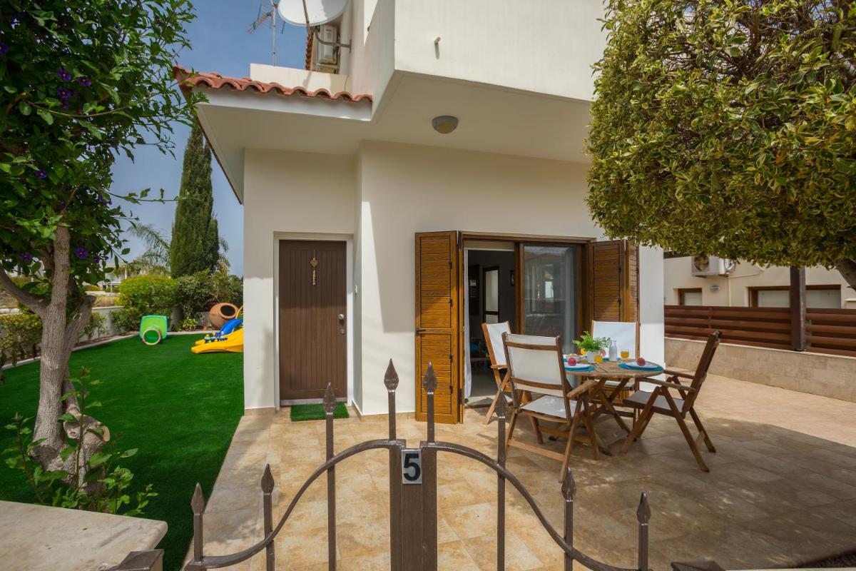 Penelope's Guest House - Housity