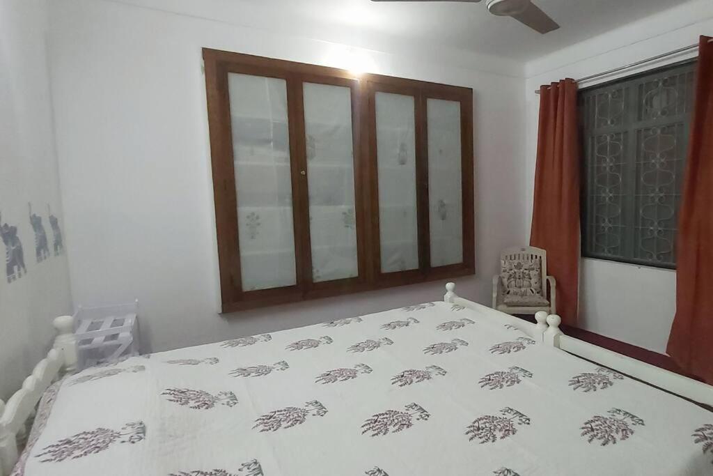 Sylvie Cottage- Near White Town and Beach - Housity