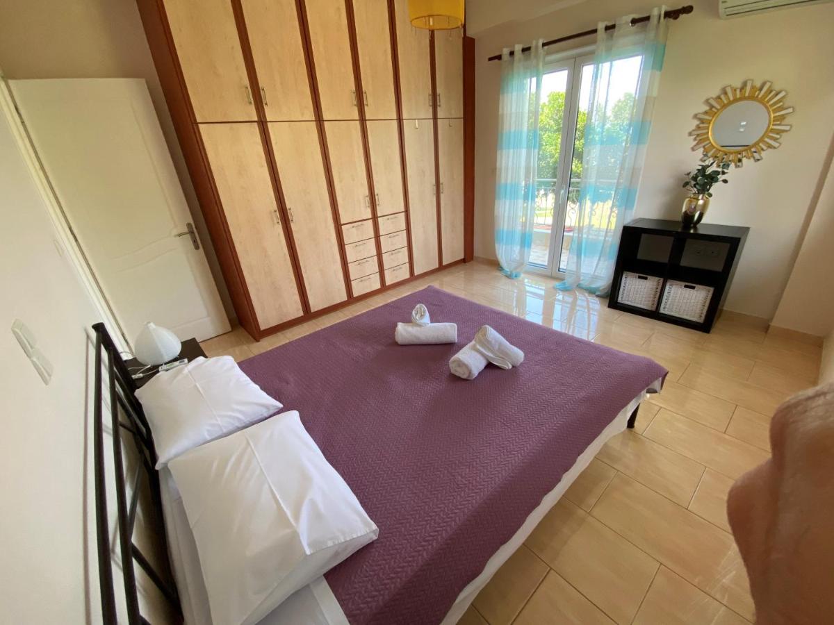 Siamos Villa - Housity