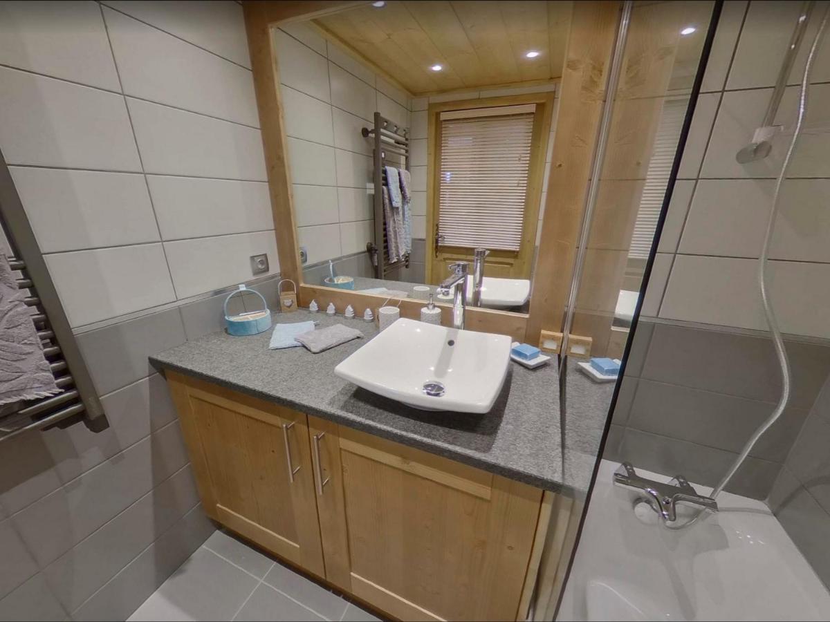 Appartement 3P neuf avec balcon sud vue Mont Blanc, piscine, parking, 6 pers. Villard-sur-Doron - FR-1-293-354 - Housity