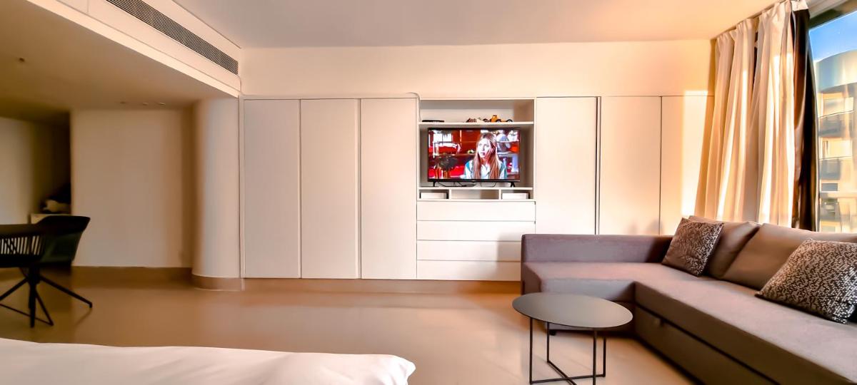 Daniel Hotel Apt, 1 BR, Herzliya Pituach, Ramat Yam St, #H4 - Housity