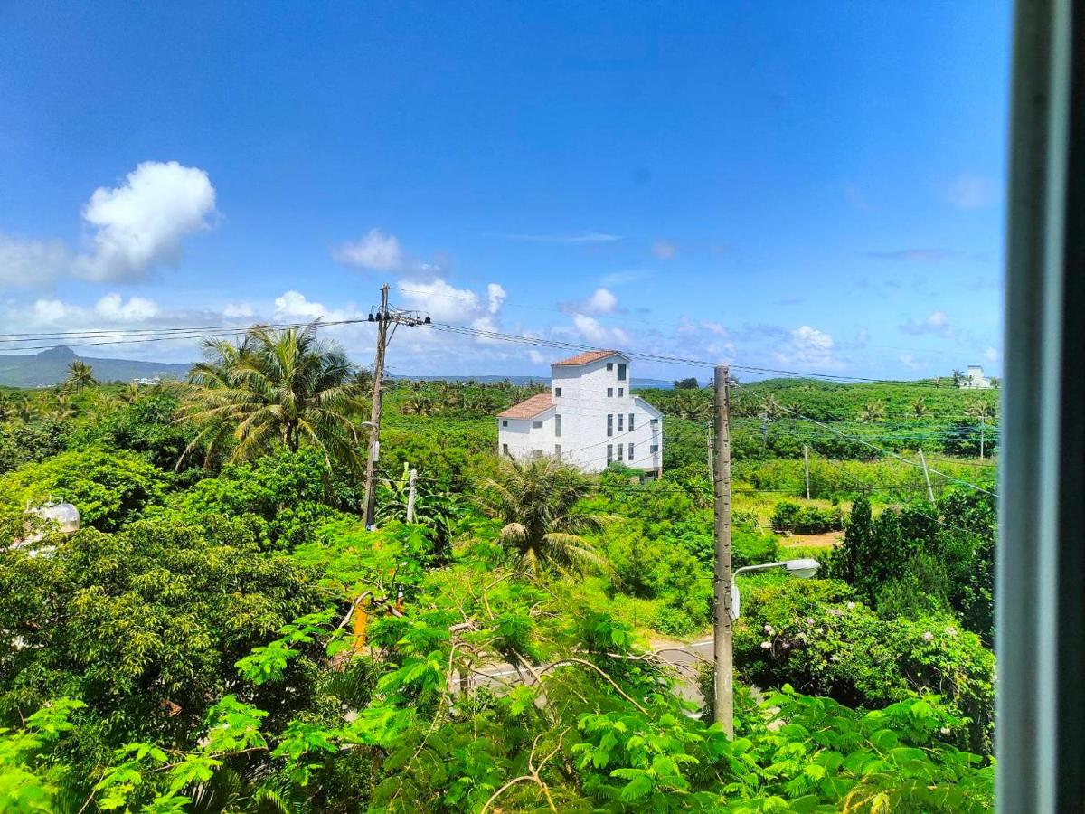 Julie's Garden - Housity