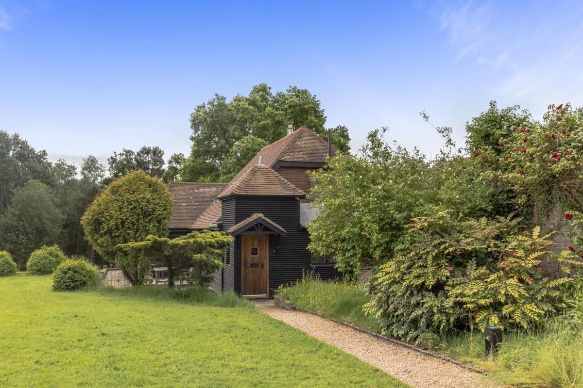 Poundgate Park Cottage - Housity