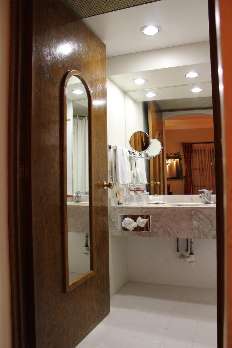 Hotel Casa Conzatti - Housity