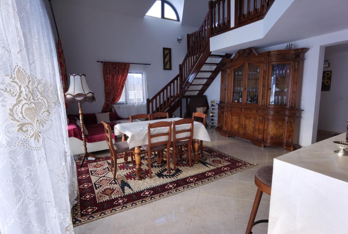Casa David Vatra Moldoviței - Housity