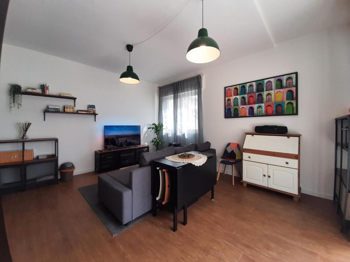 Bilocale a 20m dal mare, con giardino e posto auto - Housity