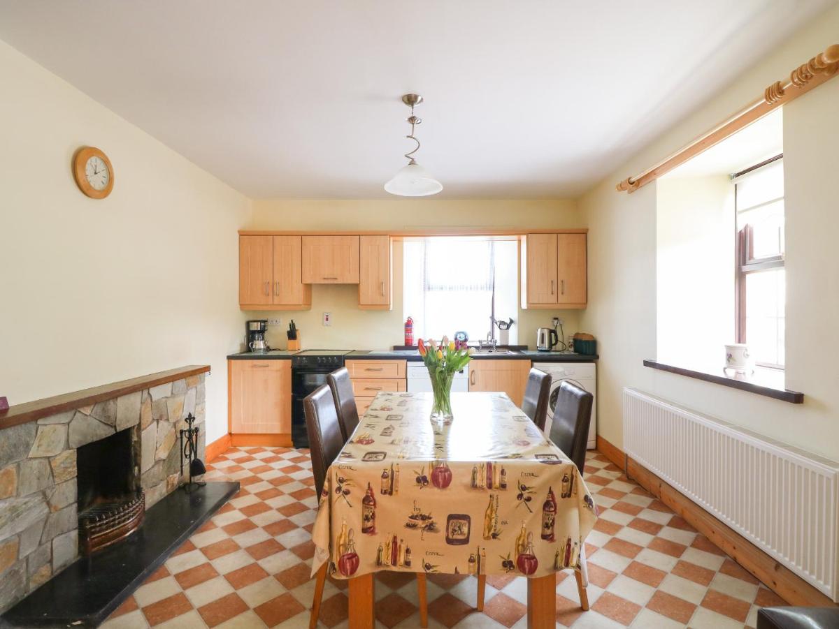 Tilladavin House - Housity