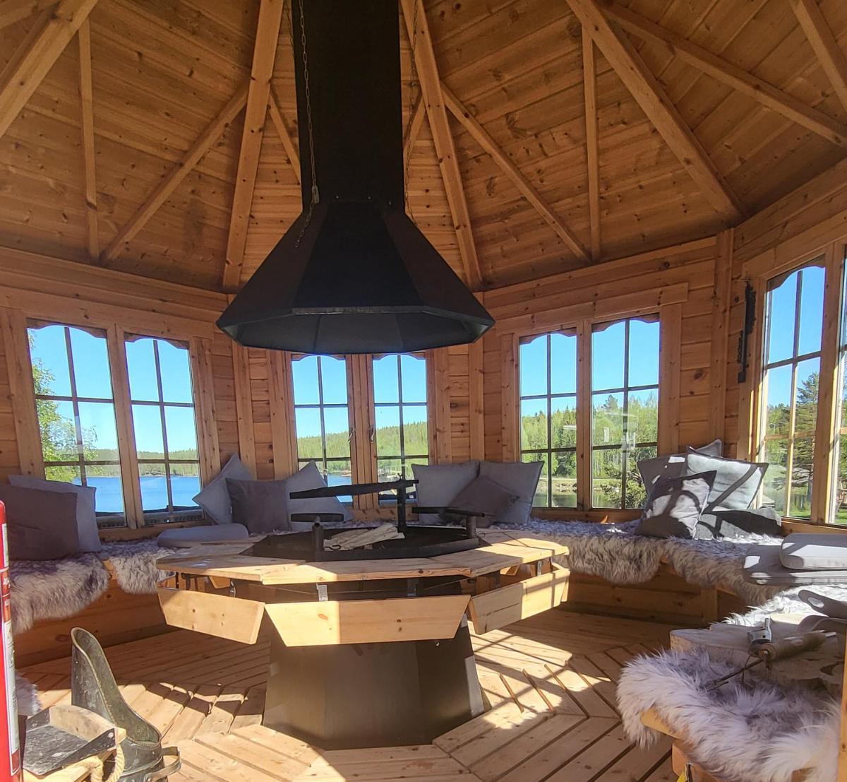 Holiday Home Rödvattnet - Housity