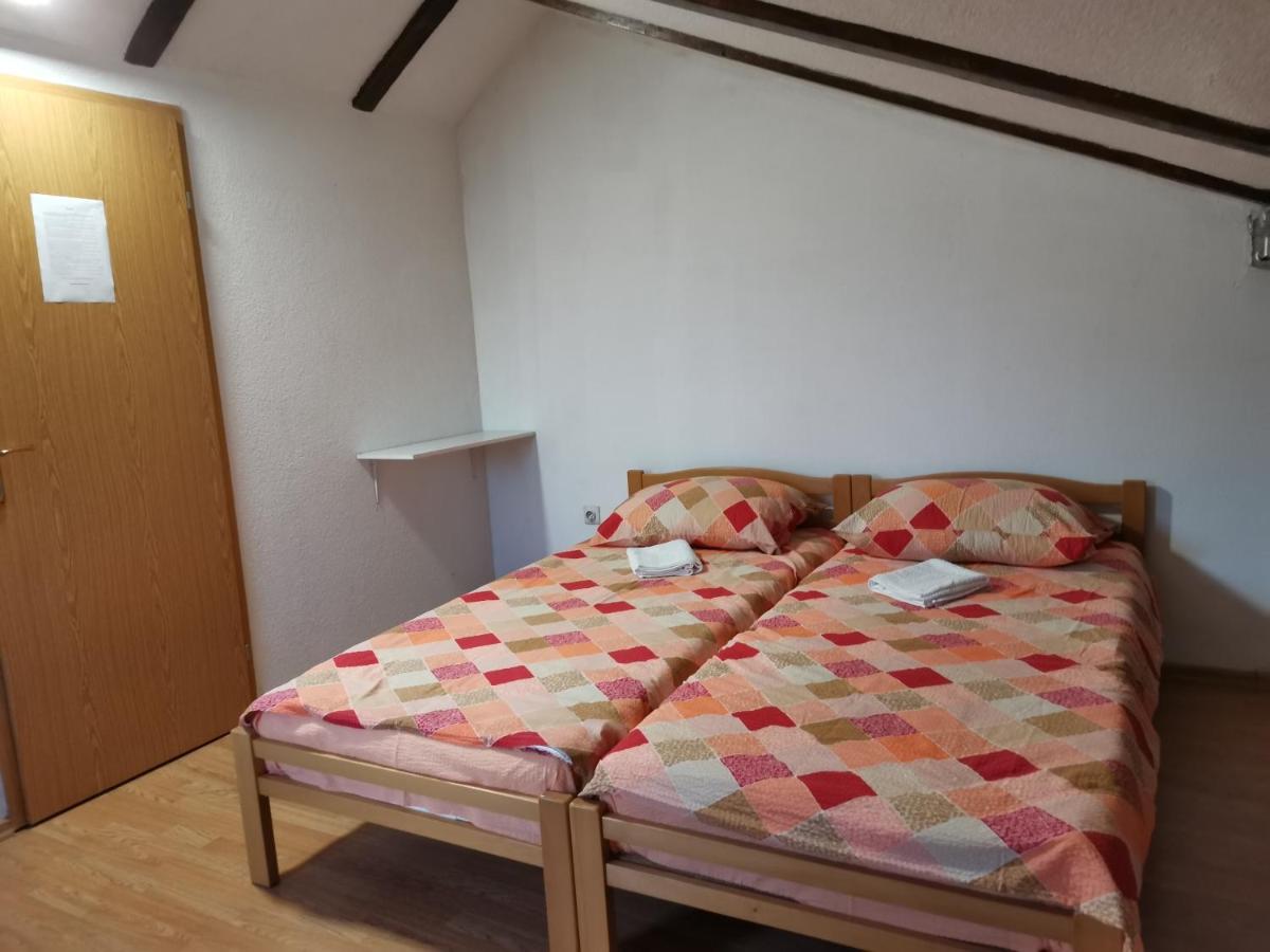 Weekend house Dubrave - Housity