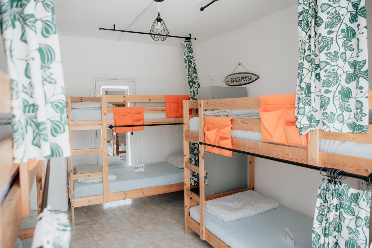 Endless Summer House - Housity