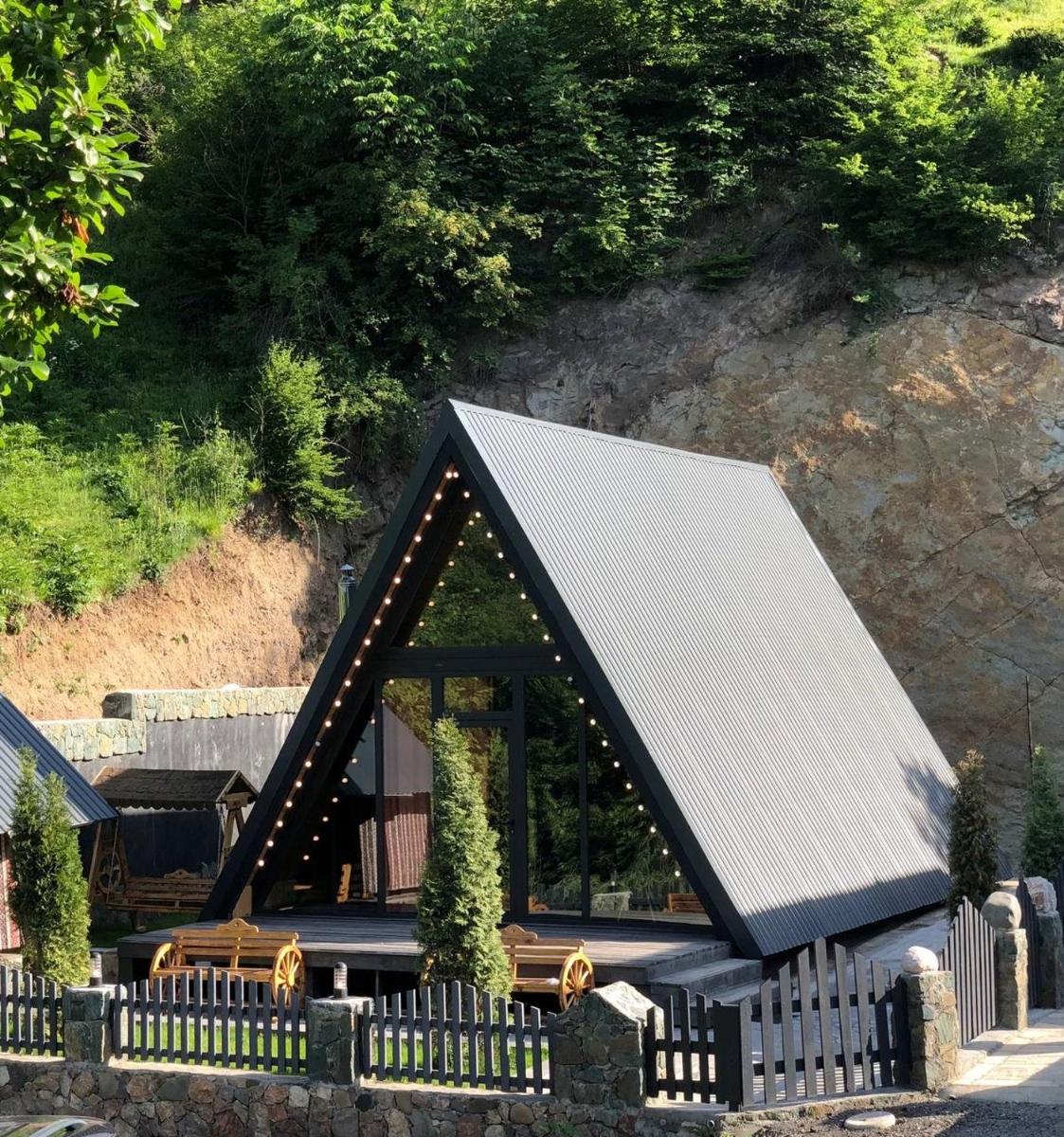 A Frame “Dream” - Housity