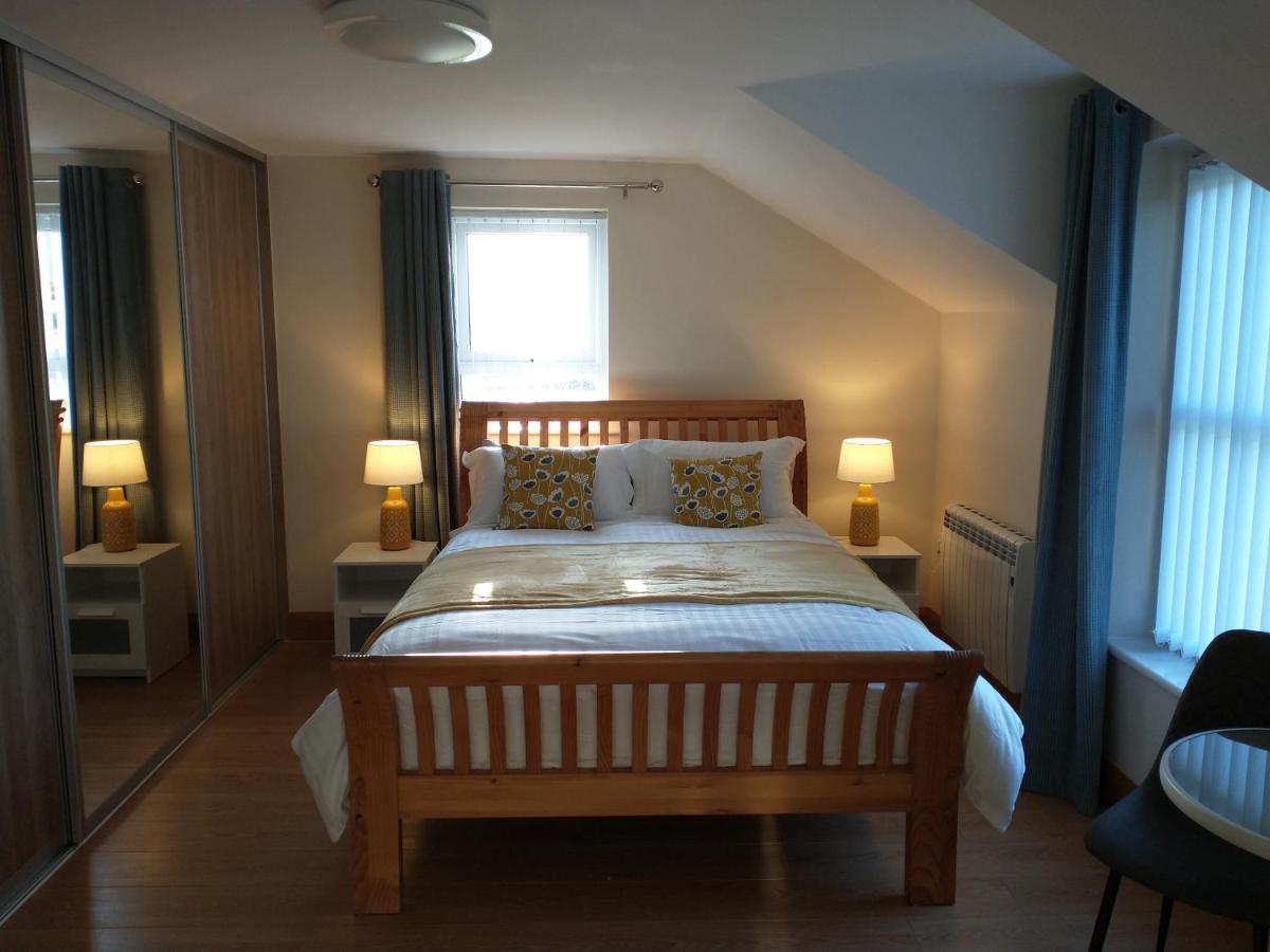 Woodview Bed & Breakfast - Housity