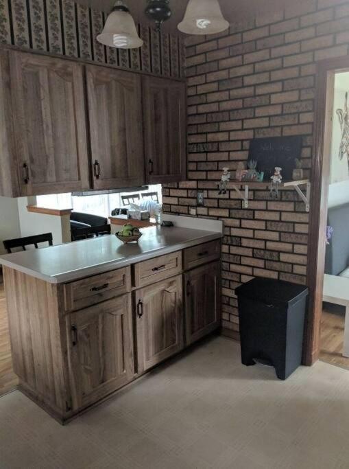 Cozy 3 bedroom home - Housity
