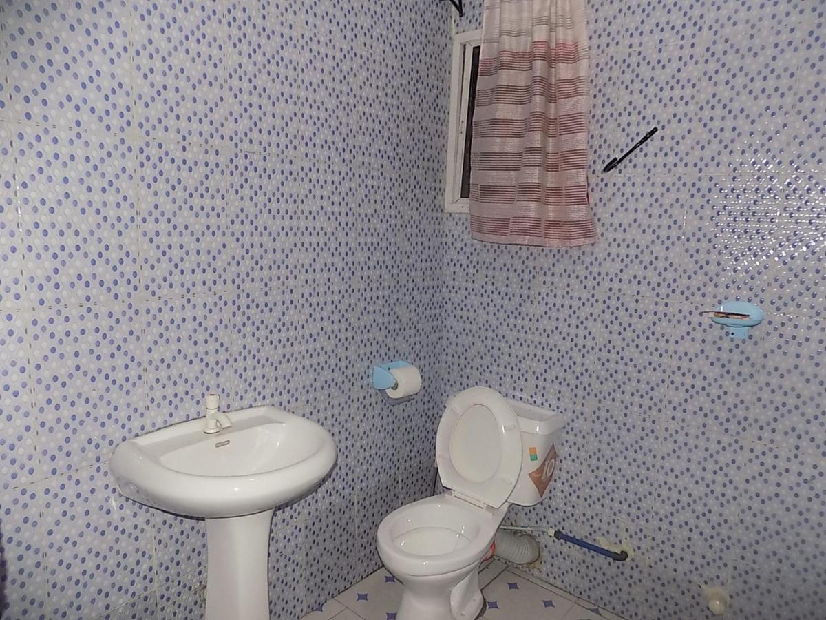 Great Secured 1Bed Service Apartment ShortLet-FREE WIFI - Peter Odili RD or STADIUM - N40,000 - Housity