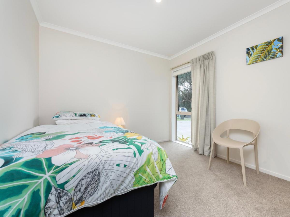 Modern Beach Break - Waihi Beach Holiday Home - Housity