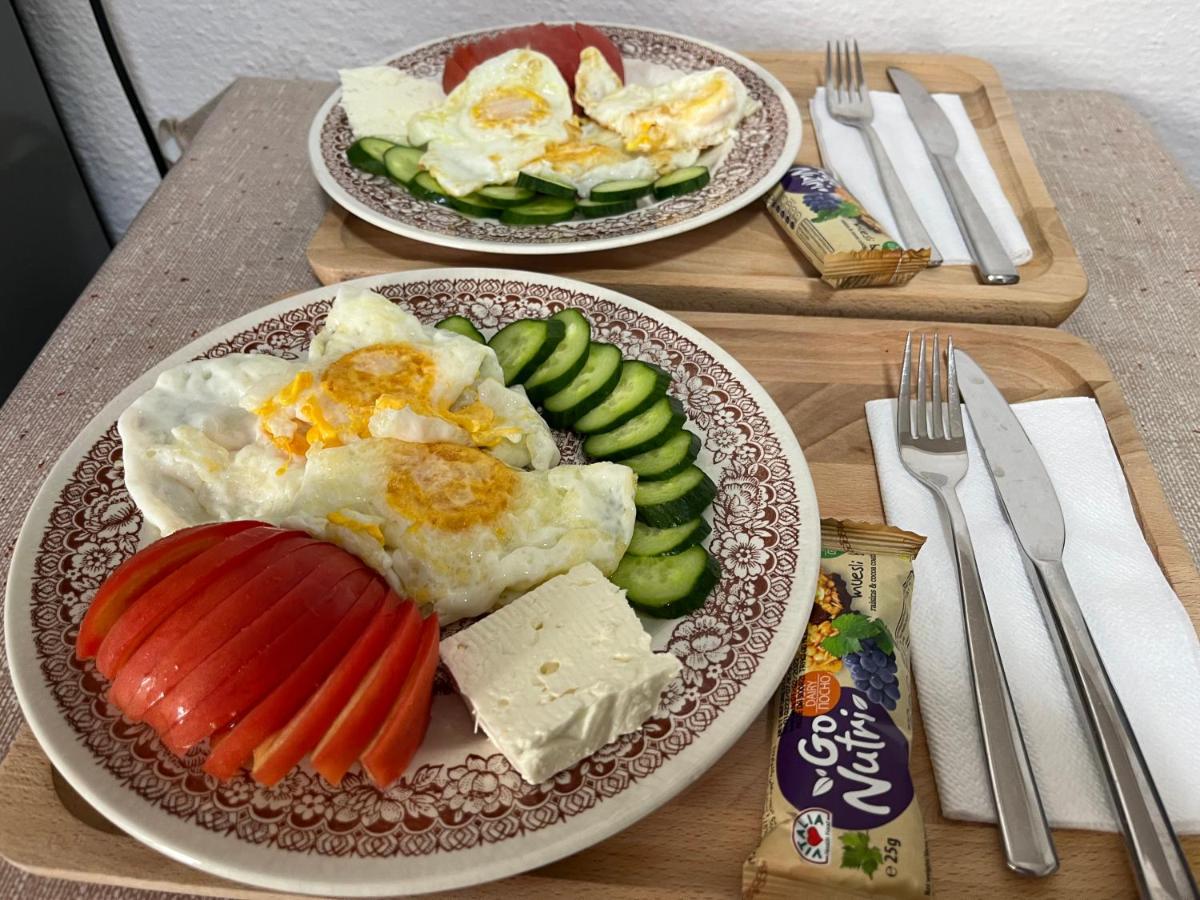 Suitetrails - Kitka Hostel - Vratnica