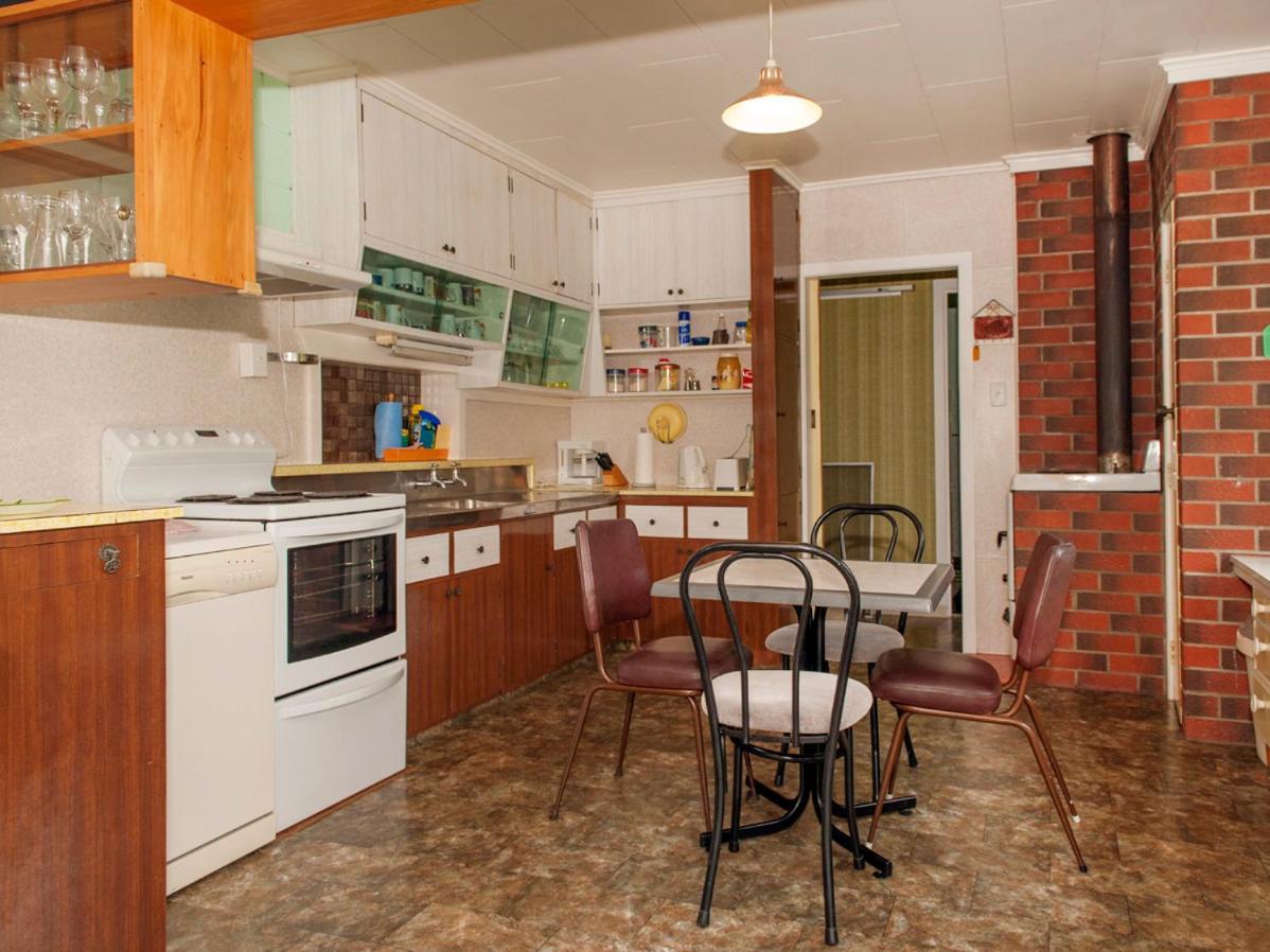 Holiday Haven - Whitianga Bach - Housity