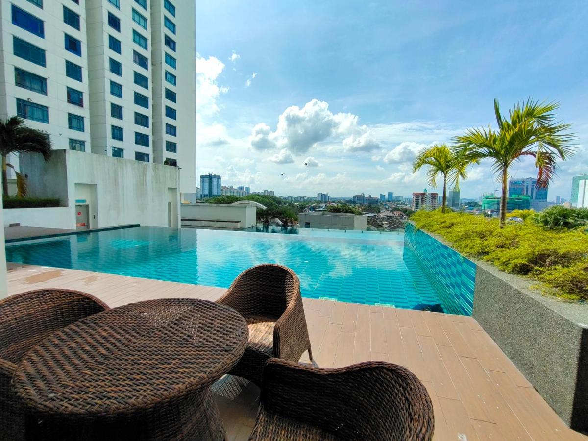 Suitetrails - Glex Homes, Pinnacle Tower Johor Bahru