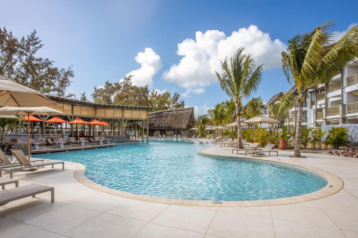 Sunrise Attitude (Adults Only) - Housity