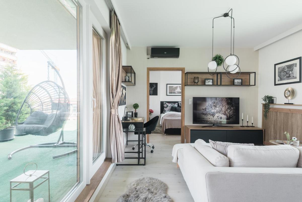 Downtown Penthouse Budapest - Housity